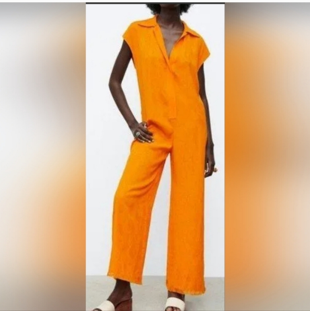 NWT‎ Zara Orange Paisley Jumpsuit with Metal Clasps Size S